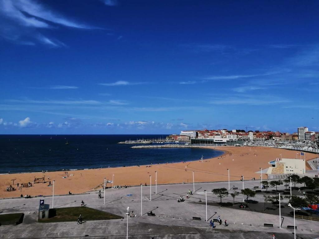 El Sexto De La Playa + Parking Gratis Apartment Хихон Екстериор снимка